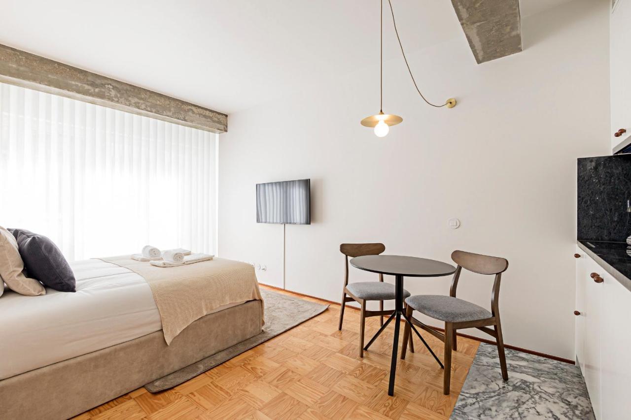 Ceuta Studio Apartments By Lovelystay Porto Dış mekan fotoğraf