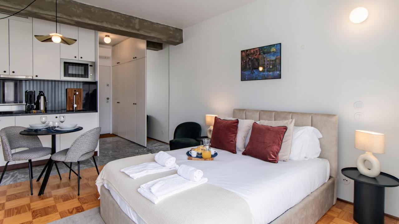 Ceuta Studio Apartments By Lovelystay Porto Dış mekan fotoğraf