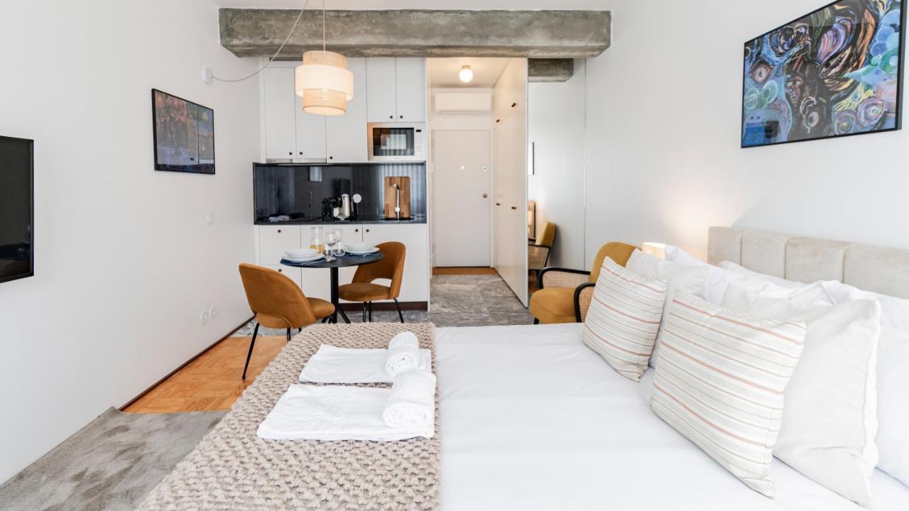 Ceuta Studio Apartments By Lovelystay Porto Dış mekan fotoğraf
