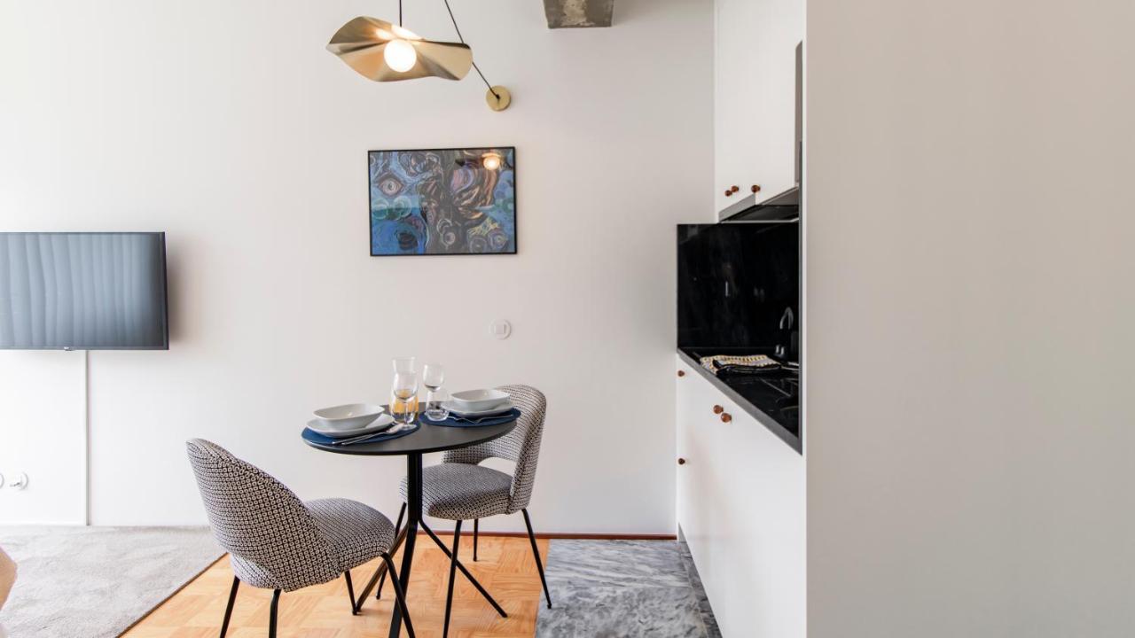 Ceuta Studio Apartments By Lovelystay Porto Dış mekan fotoğraf