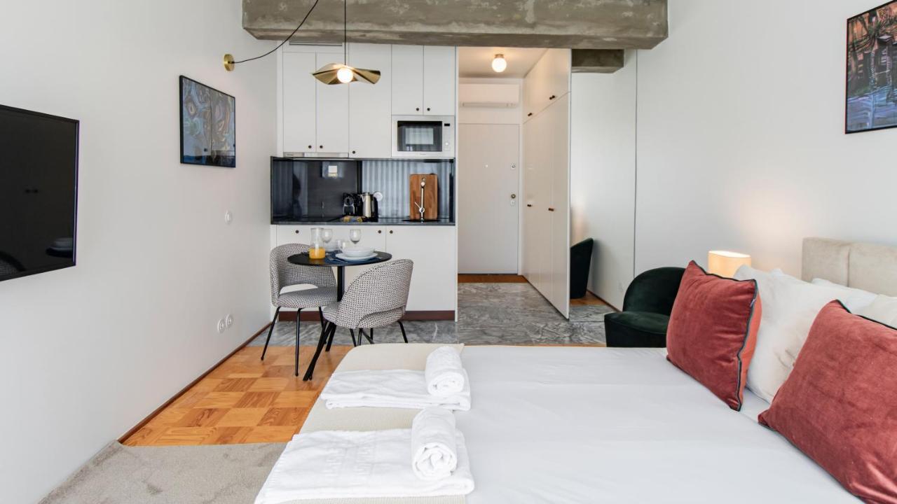 Ceuta Studio Apartments By Lovelystay Porto Dış mekan fotoğraf